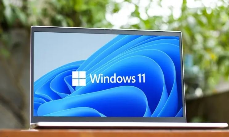 Optimizing Microsoft Windows 11 for Enhanced Performance.